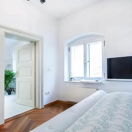Appartement Address Deluxe Downtown Ljubljana
