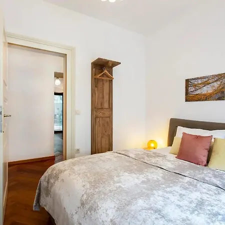 Address Deluxe Downtown Apartman