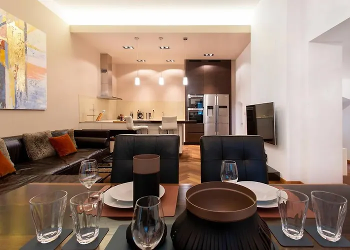 Apartment Address Deluxe Downtown