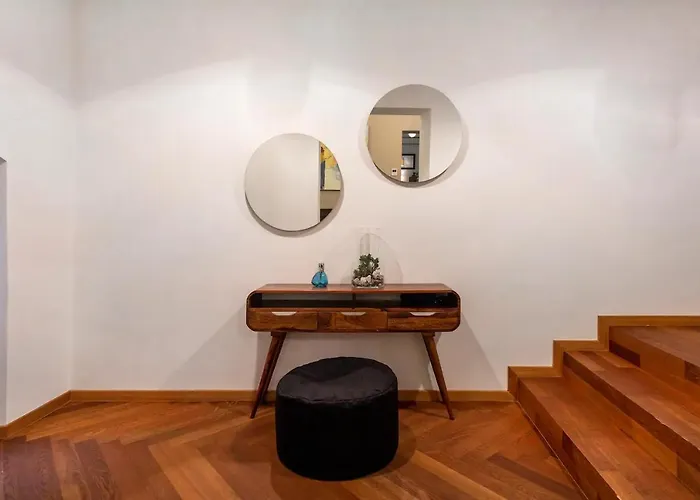 Address Deluxe Downtown Apartment