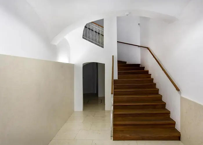 Address Deluxe Downtown Appartamento *