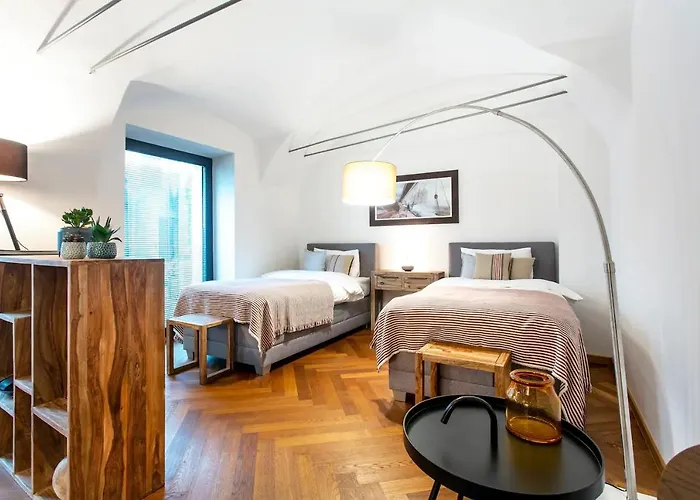 Address Deluxe Downtown * Lubiana